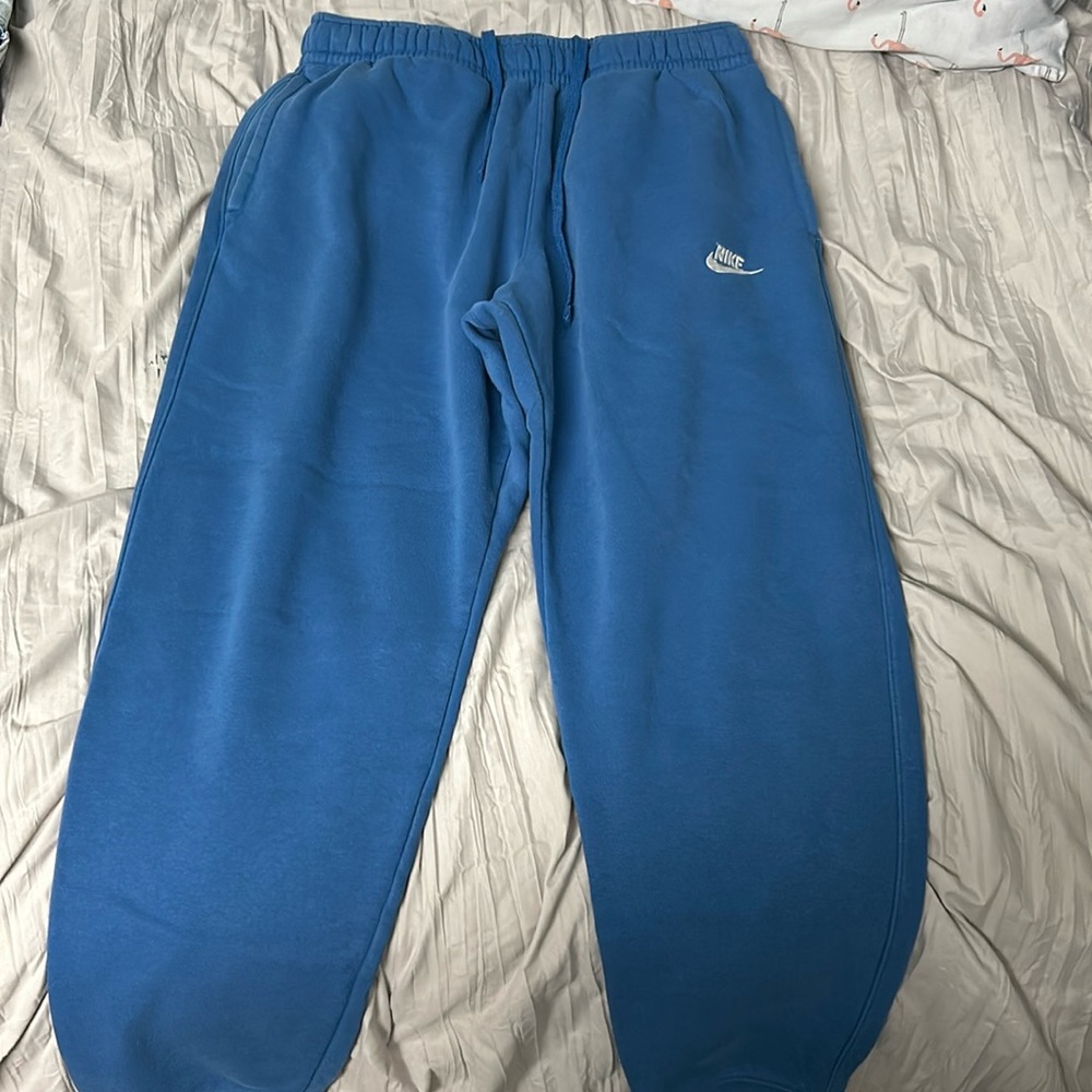 Nike Sweatpants. Size M, but seems like a L.